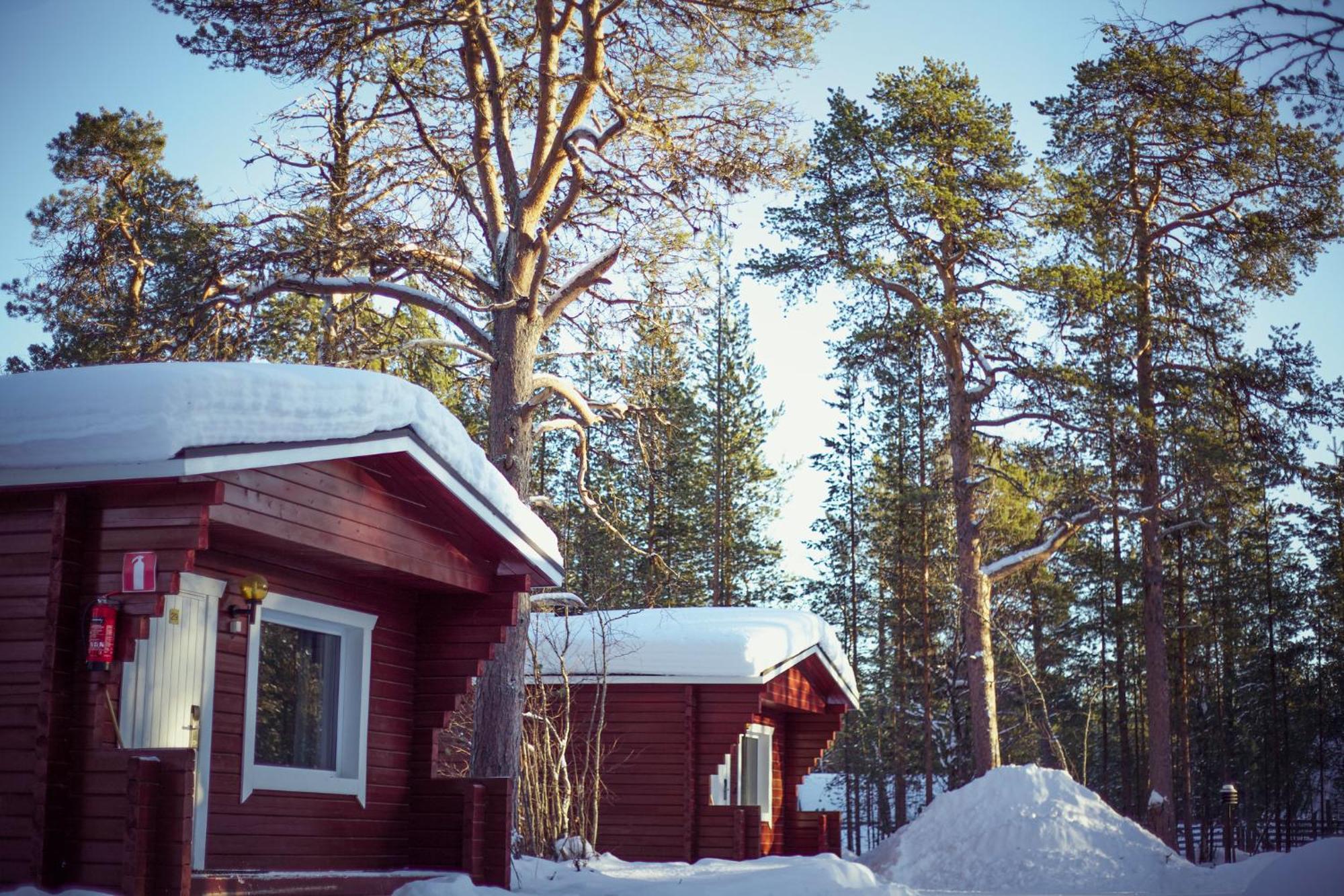 Crow Creek Cabins Инари Экстерьер фото